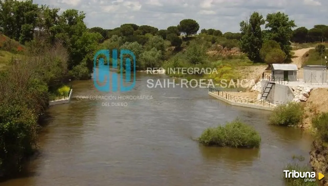 La CHD rebaja a naranja el nivel de aviso en el Adaja a su paso por Valdestillas